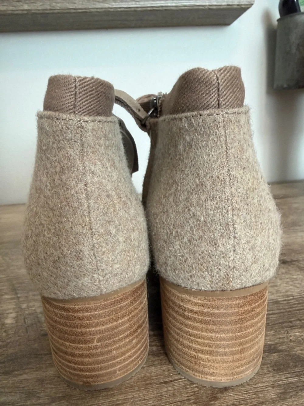 Toms Loren Ankle Boots